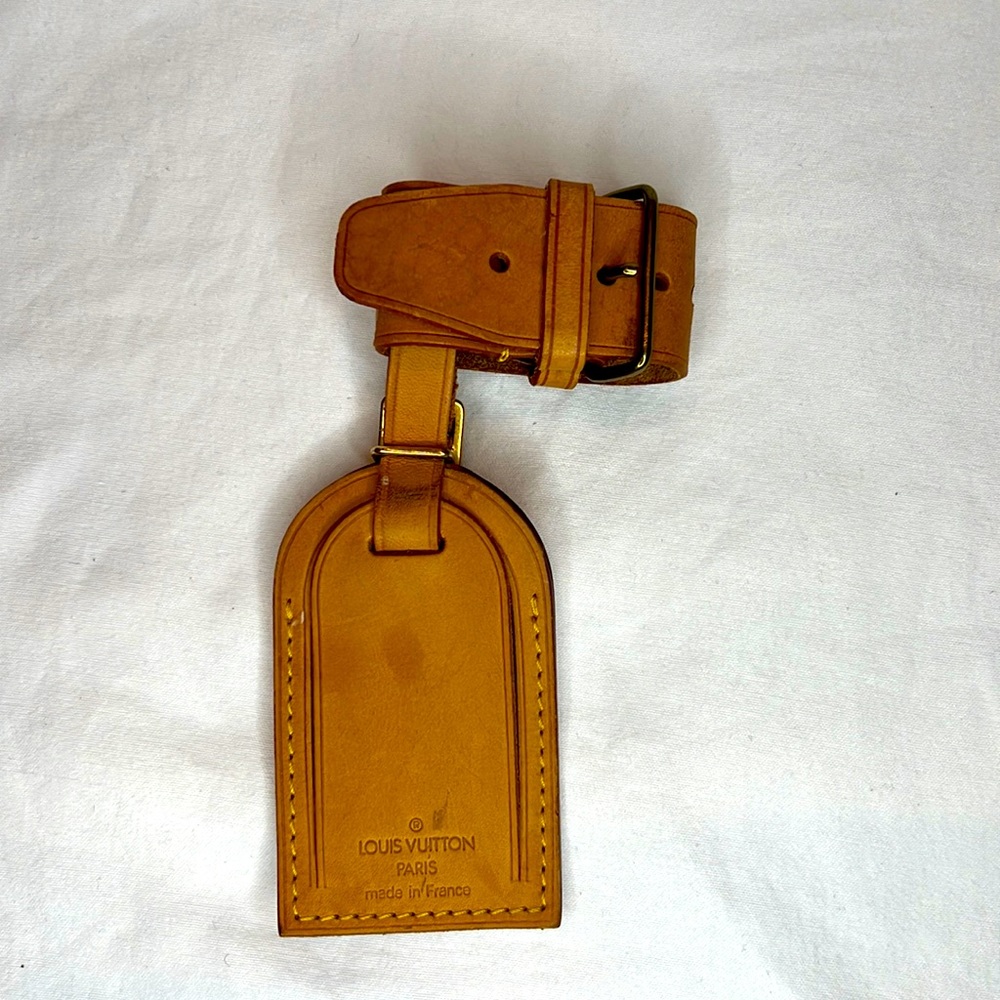 Louis Vuitton Name Tag